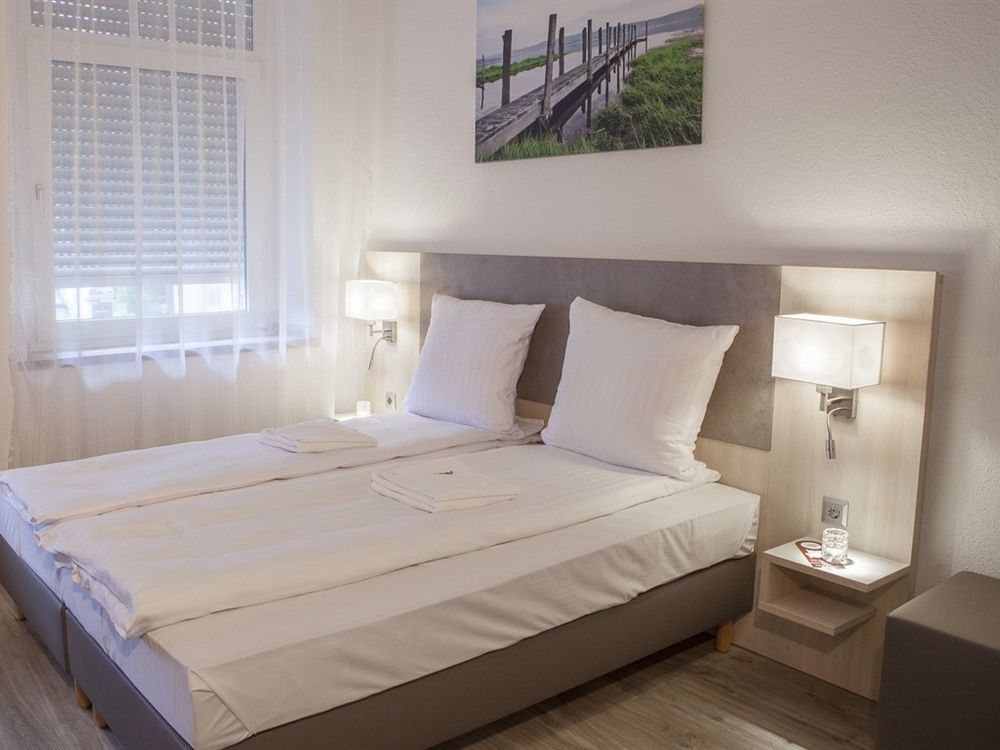 Hotel Schugt Brauweiler Dış mekan fotoğraf