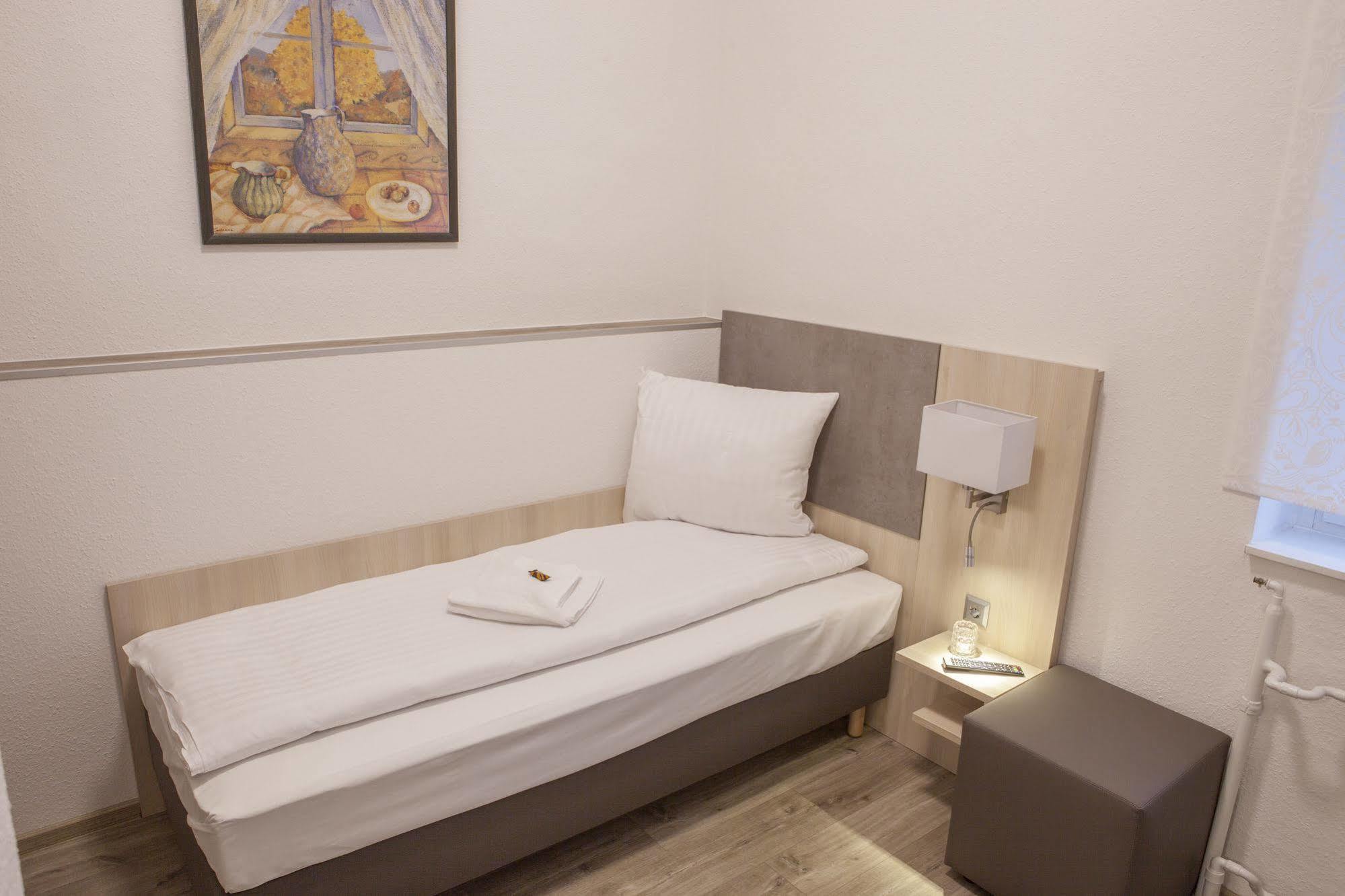 Hotel Schugt Brauweiler Dış mekan fotoğraf