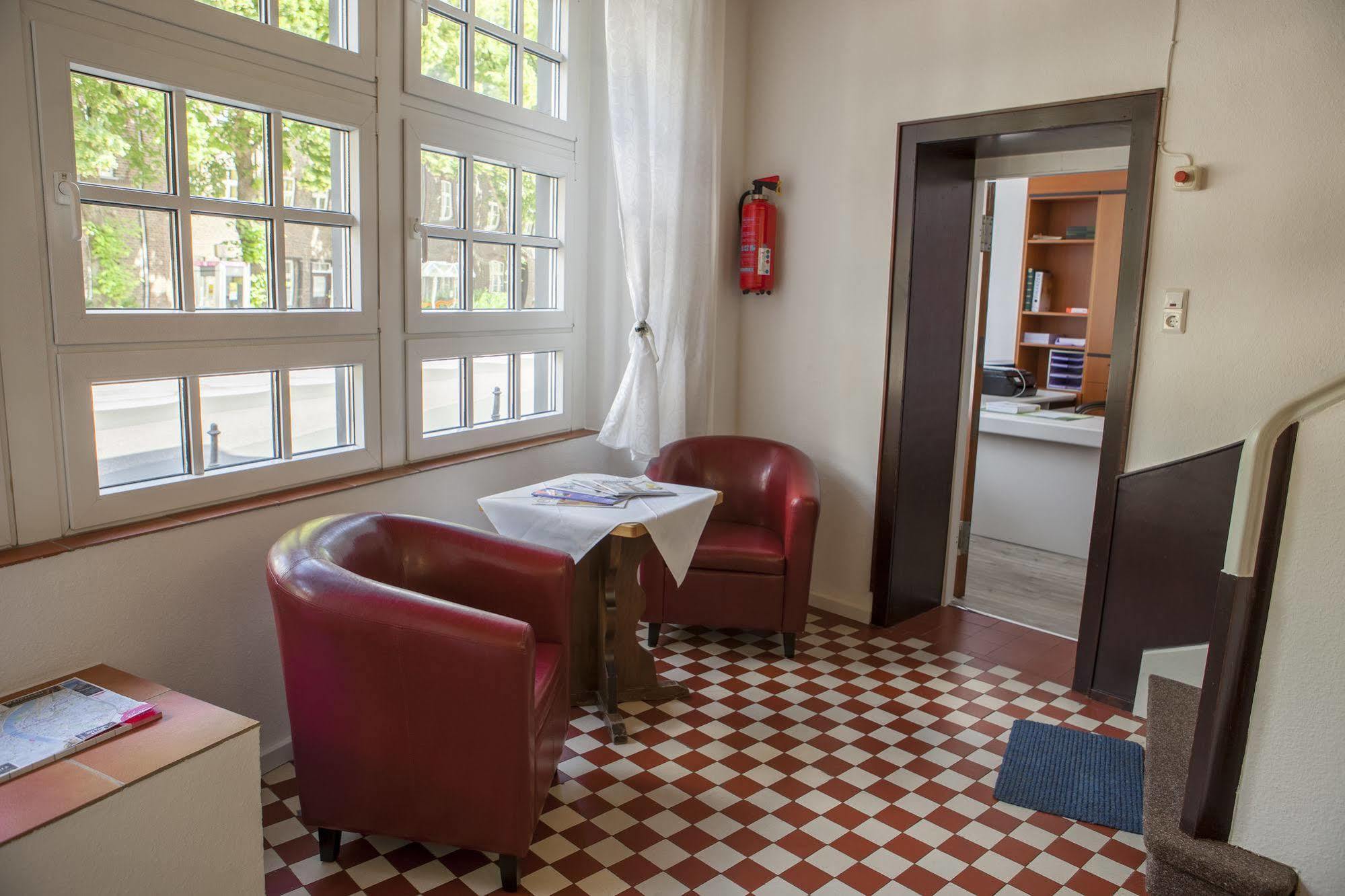 Hotel Schugt Brauweiler Dış mekan fotoğraf